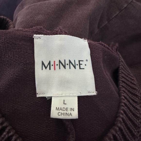 Minne brand sweater 100 %cotton purple color.Size Large - Picture 3 of 8